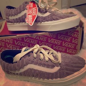 Vans women shoes